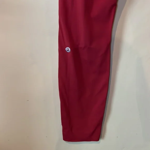 Lululemon Fast and free leggings - Picture 6 of 9